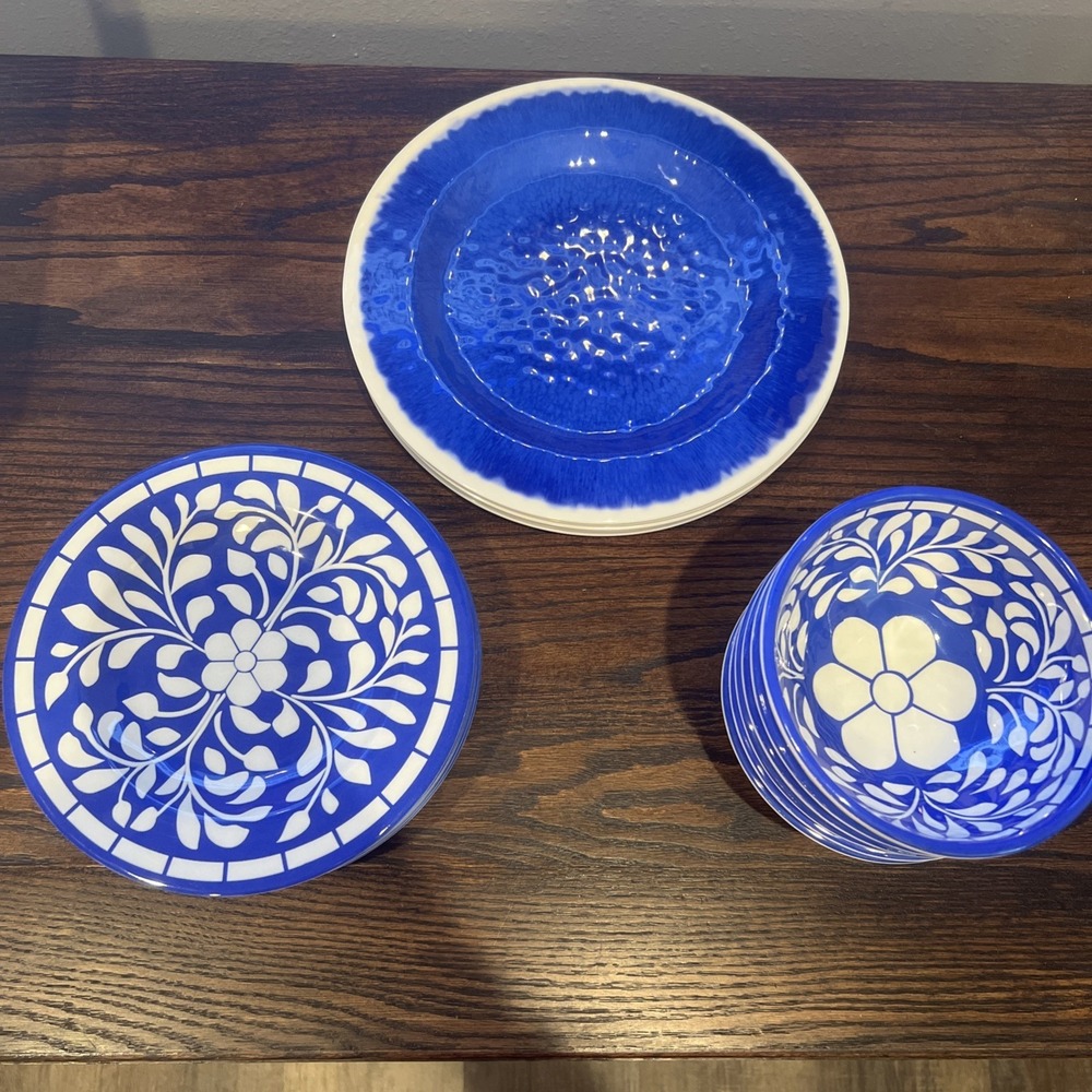 Elama Nelly 18 Piece Blue Floral Melamine Dinnerware Plate Dish Bowl Set for 6